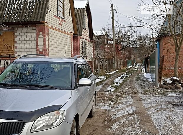 двухкомнатная дача с цокольным этажом, 58 кв. м, кирпич. Продажа в Чернигове, в районе Старая Подусовка фото 1 двухкомнатная дача с цокольным этажом, 58 кв. м, кирпич. Продажа в Чернигове, в районе Старая Подусовка фото 1