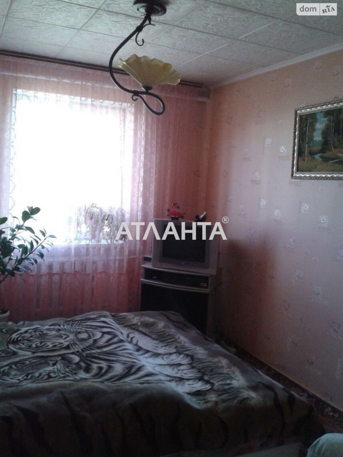 трехэтажный дом, 168 кв. м, кирпич. Продажа в Черноморске фото 1