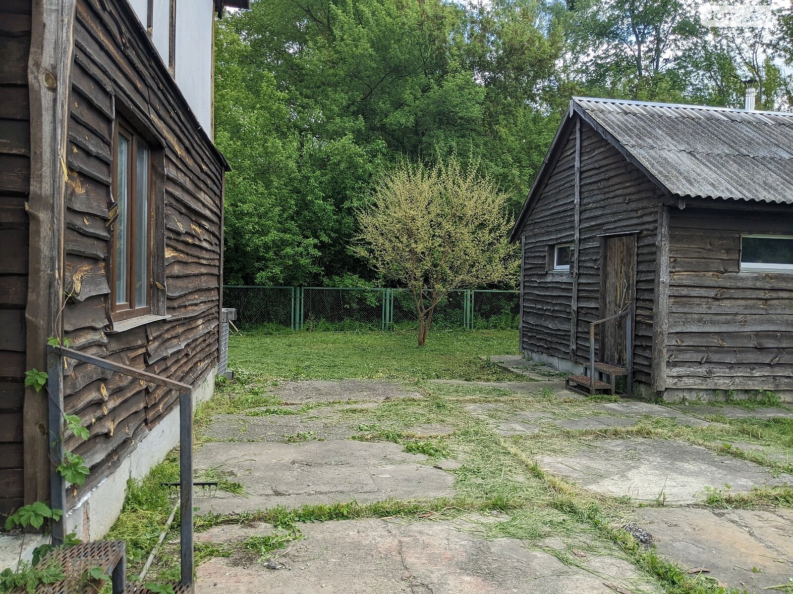 двоповерховий будинок без меблів, 180 кв. м, шлакобетон. Продаж у Пекарях фото 1