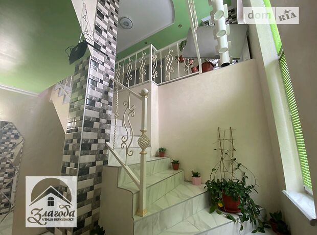 четырехкомнатная дача c мансардным этажом, 165 кв. м, кирпич. Продажа в Подгородном (Тернопольская обл.) фото 1 четырехкомнатная дача c мансардным этажом, 165 кв. м, кирпич. Продажа в Подгородном (Тернопольская обл.) фото 1