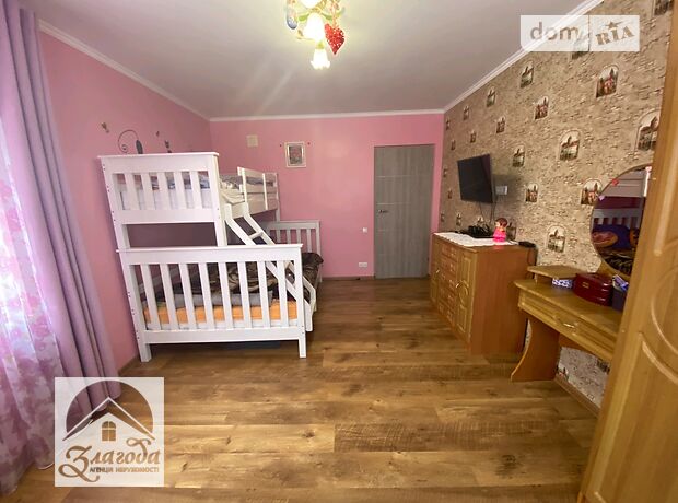 четырехкомнатная дача c мансардным этажом, 165 кв. м, кирпич. Продажа в Подгородном (Тернопольская обл.) фото 1 четырехкомнатная дача c мансардным этажом, 165 кв. м, кирпич. Продажа в Подгородном (Тернопольская обл.) фото 1