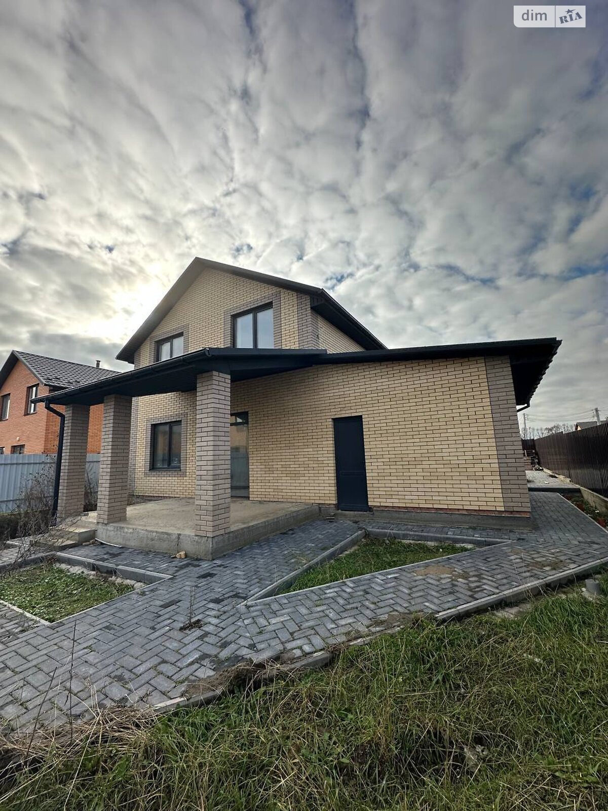 двухэтажный дом, 117.9 кв. м, кирпич. Продажа в Агрономичном фото 1