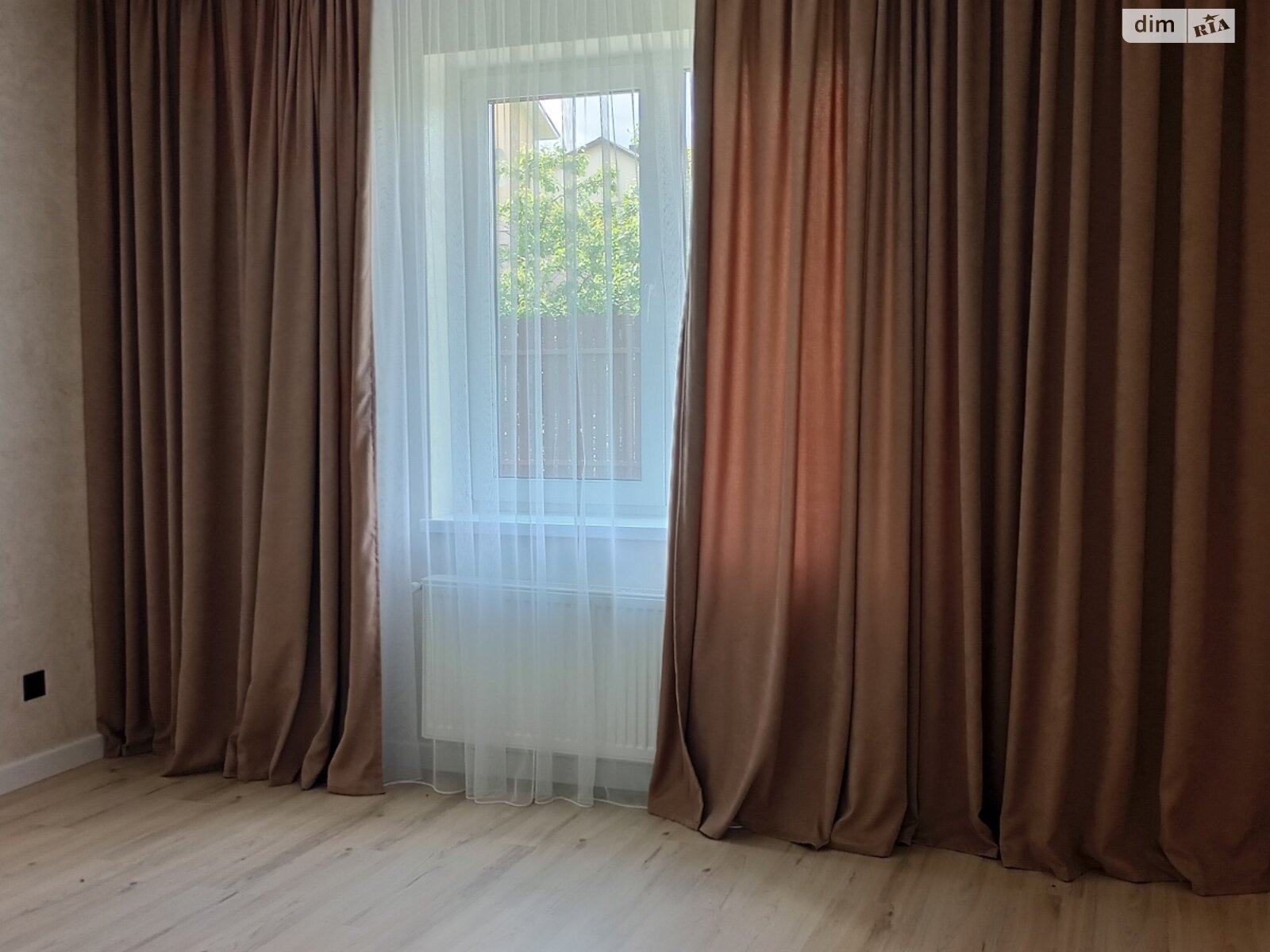 одноэтажный дом с ремонтом, 100 кв. м, кирпич. Продажа в Агрономичном фото 1 одноэтажный дом с ремонтом, 100 кв. м, кирпич. Продажа в Агрономичном фото 1