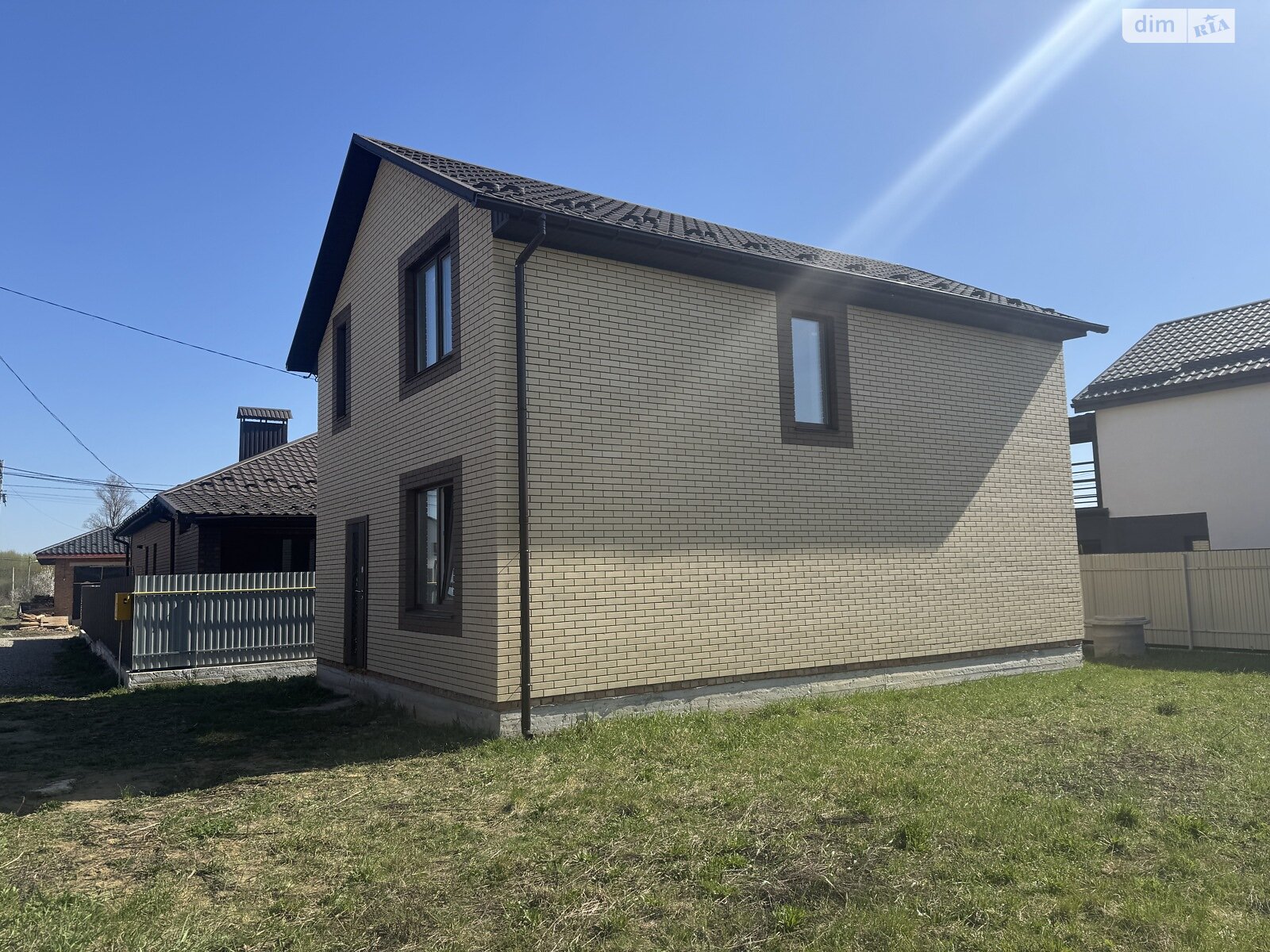 двухэтажный дом с отоплением, 120 кв. м, кирпич. Продажа в Агрономичном фото 1 двухэтажный дом с отоплением, 120 кв. м, кирпич. Продажа в Агрономичном фото 1