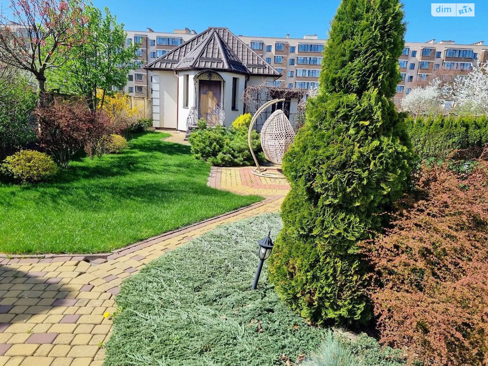 триповерховий будинок бесідка, 266.8 кв. м, цегла. Продаж у Агрономічному фото 1 триповерховий будинок бесідка, 266.8 кв. м, цегла. Продаж у Агрономічному фото 1