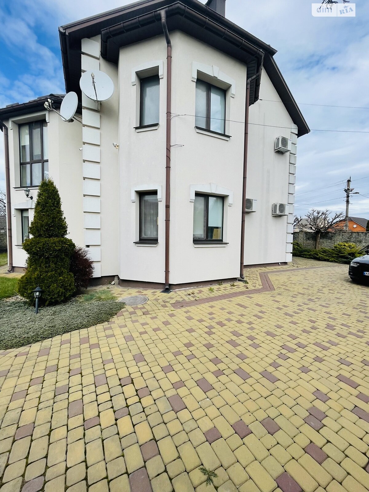 трехэтажный дом, 266 кв. м, кирпич. Продажа в Агрономичном фото 1 трехэтажный дом, 266 кв. м, кирпич. Продажа в Агрономичном фото 1