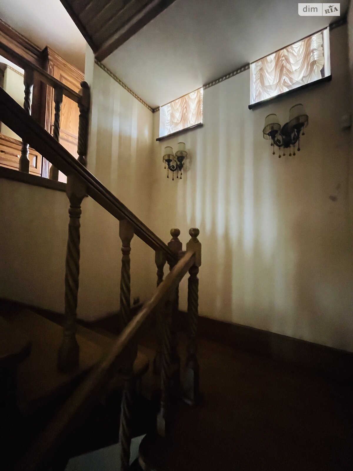 трехэтажный дом, 266 кв. м, кирпич. Продажа в Агрономичном фото 1 трехэтажный дом, 266 кв. м, кирпич. Продажа в Агрономичном фото 1