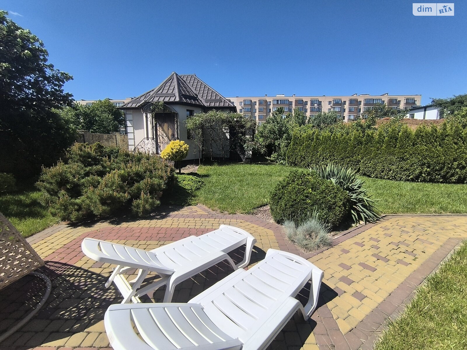триповерховий будинок з гаражем, 266 кв. м, кирпич. Продаж у Агрономічному фото 1 триповерховий будинок з гаражем, 266 кв. м, кирпич. Продаж у Агрономічному фото 1