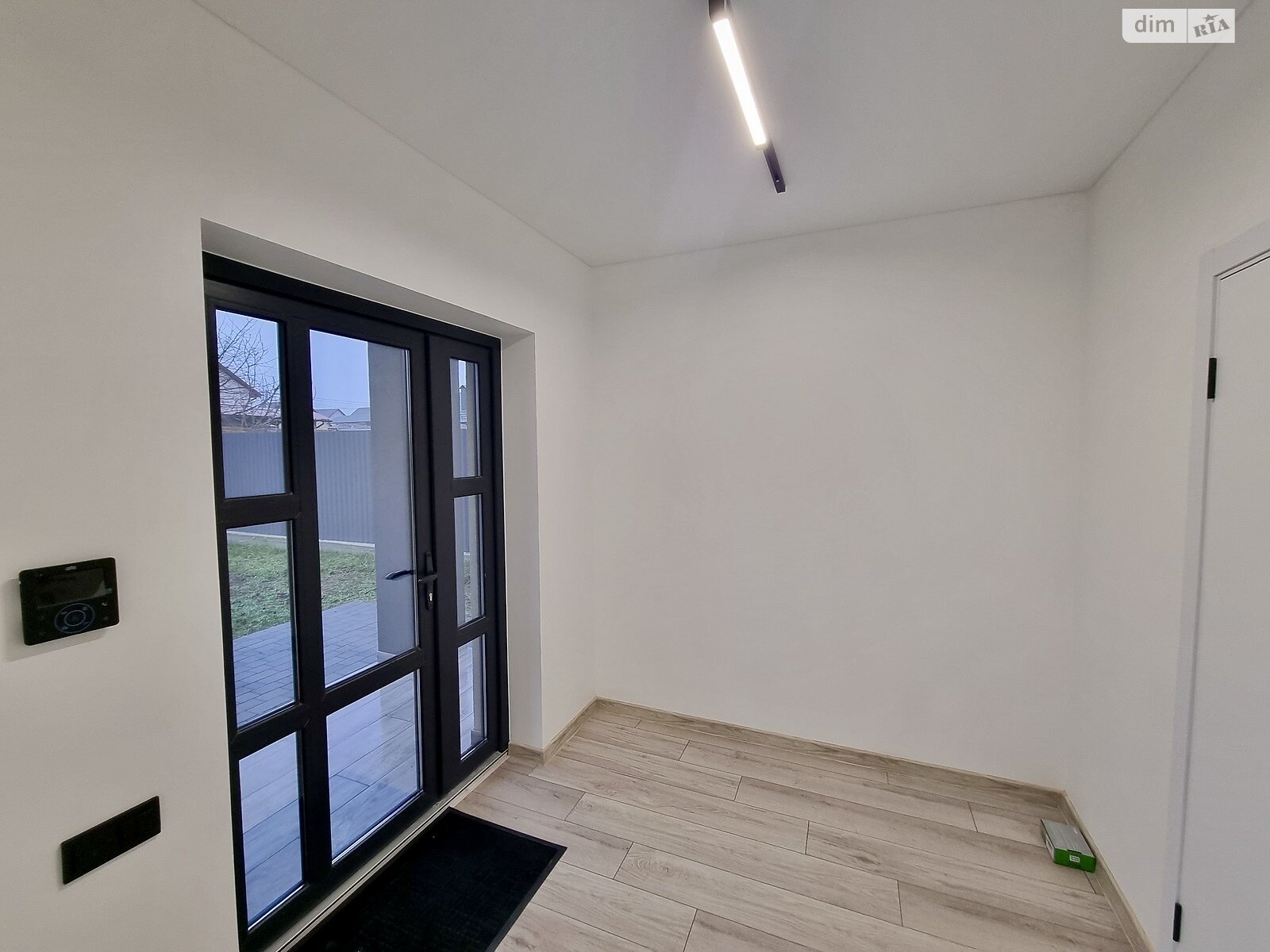 двоповерховий будинок з балконом, 100 кв. м, цегла. Продаж у Агрономічному фото 1 двоповерховий будинок з балконом, 100 кв. м, цегла. Продаж у Агрономічному фото 1