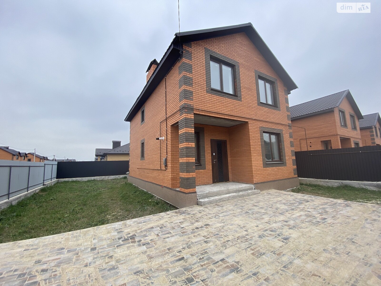 двухэтажный дом с ремонтом, 125 кв. м, кирпич. Продажа в Агрономичном фото 1 двухэтажный дом с ремонтом, 125 кв. м, кирпич. Продажа в Агрономичном фото 1