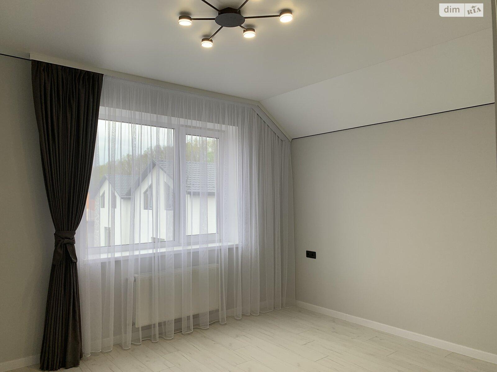 двухэтажный дом, 120 кв. м, кирпич. Продажа в Агрономичном фото 1