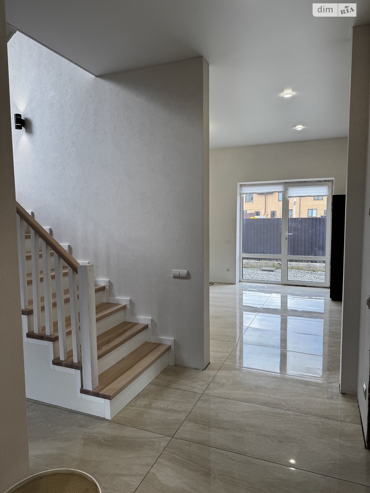 двоповерховий будинок з верандою, 110 кв. м, цегла. Продаж у Агрономічному фото 1 двоповерховий будинок з верандою, 110 кв. м, цегла. Продаж у Агрономічному фото 1