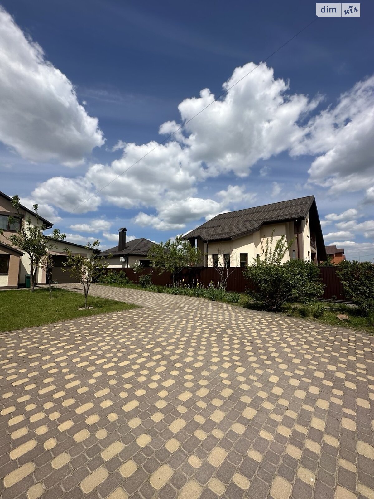 двухэтажный дом с гаражом, 200.5 кв. м, кирпич. Продажа в Агрономичном фото 1 двухэтажный дом с гаражом, 200.5 кв. м, кирпич. Продажа в Агрономичном фото 1