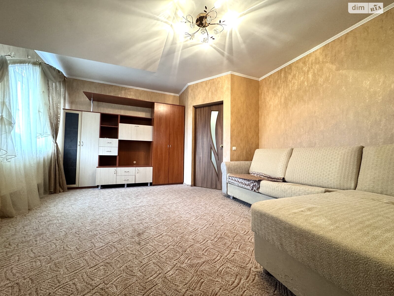 триповерховий будинок з гаражем, 250 кв. м, кирпич. Продаж в Вінниці, район Пирогово фото 1