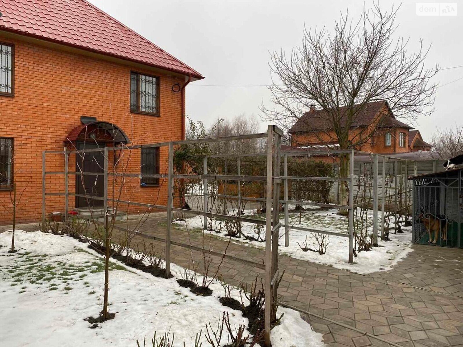 двухэтажный дом с гаражом, 139.2 кв. м, кирпич. Продажа в Буймеровке фото 1