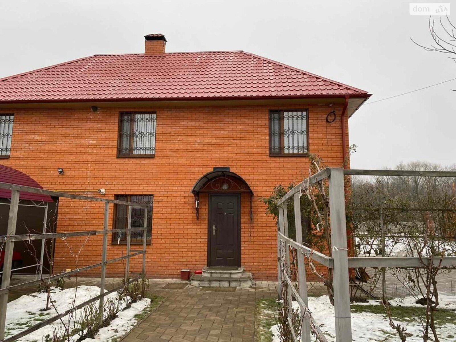 двухэтажный дом с гаражом, 139.2 кв. м, кирпич. Продажа в Буймеровке фото 1