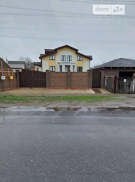 одноэтажный дом с садом, 297 кв. м, кирпич. Продажа в Ахтырке район Ахтырка фото 1 одноэтажный дом с садом, 297 кв. м, кирпич. Продажа в Ахтырке район Ахтырка фото 1