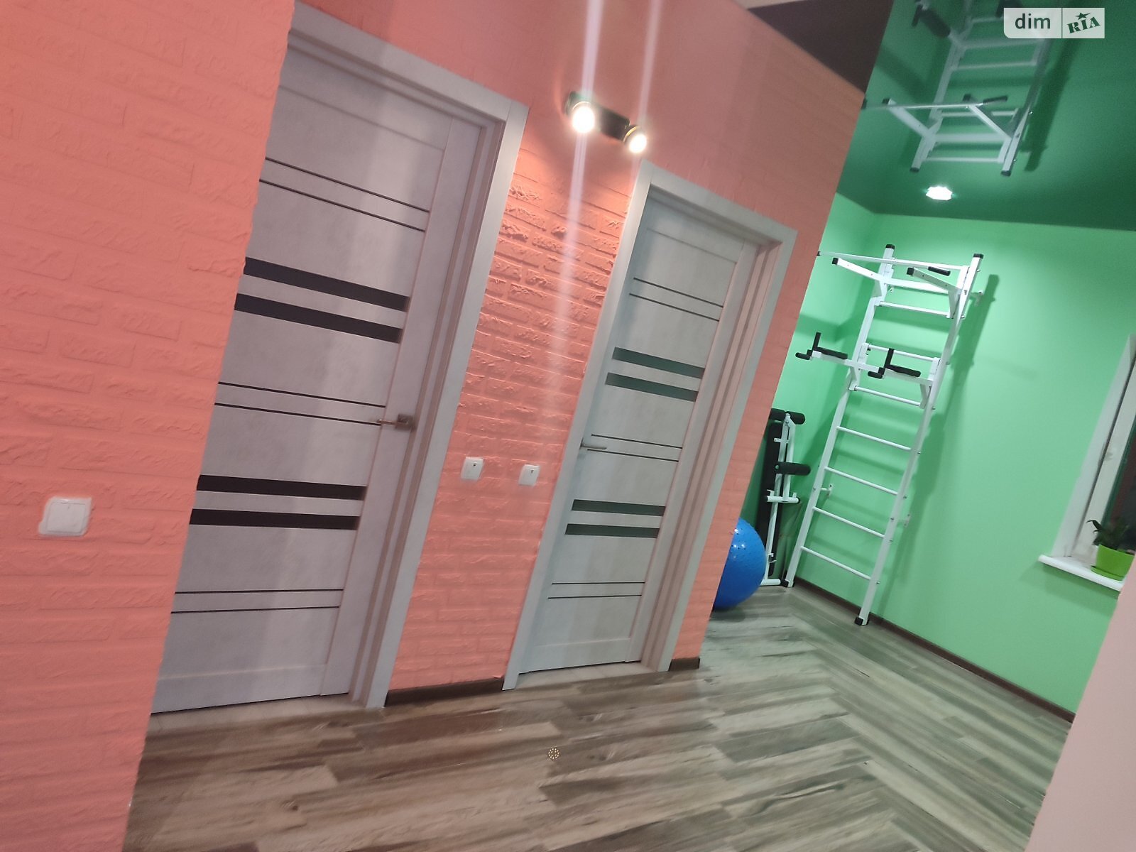 двоповерховий будинок з опаленням, 214.7 кв. м, газобетон. Продаж в Олександрії, район Олександрія фото 1 двоповерховий будинок з опаленням, 214.7 кв. м, газобетон. Продаж в Олександрії, район Олександрія фото 1