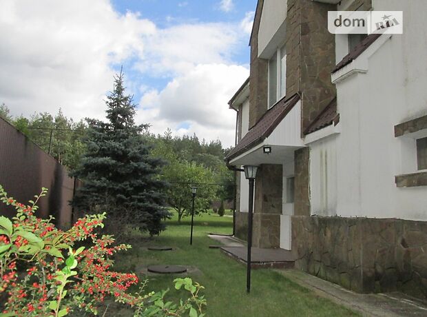 трехэтажный дом с камином, 288 кв. м, кирпич. Продажа в Звенигородке фото 1 трехэтажный дом с камином, 288 кв. м, кирпич. Продажа в Звенигородке фото 1