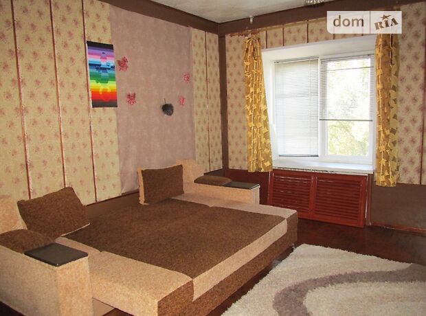 трехэтажный дом с камином, 288 кв. м, кирпич. Продажа в Звенигородке фото 1 трехэтажный дом с камином, 288 кв. м, кирпич. Продажа в Звенигородке фото 1