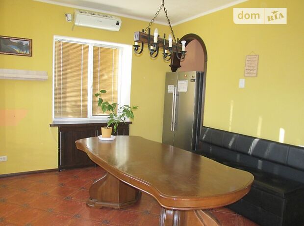 трехэтажный дом с камином, 288 кв. м, кирпич. Продажа в Звенигородке фото 1 трехэтажный дом с камином, 288 кв. м, кирпич. Продажа в Звенигородке фото 1