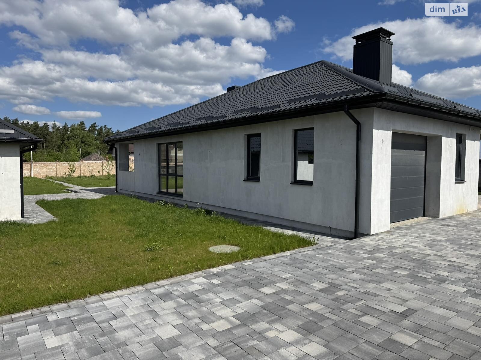 одноэтажный дом с мансардой, 154.6 кв. м, кирпич. Продажа в Александрии фото 1 одноэтажный дом с мансардой, 154.6 кв. м, кирпич. Продажа в Александрии фото 1