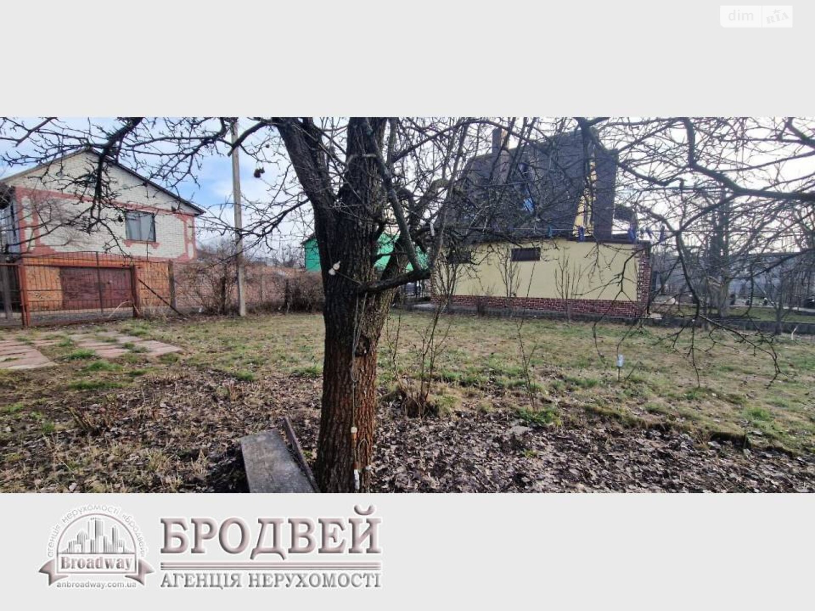 двухэтажный дом, 51 кв. м, кирпич. Продажа в Александровке фото 1