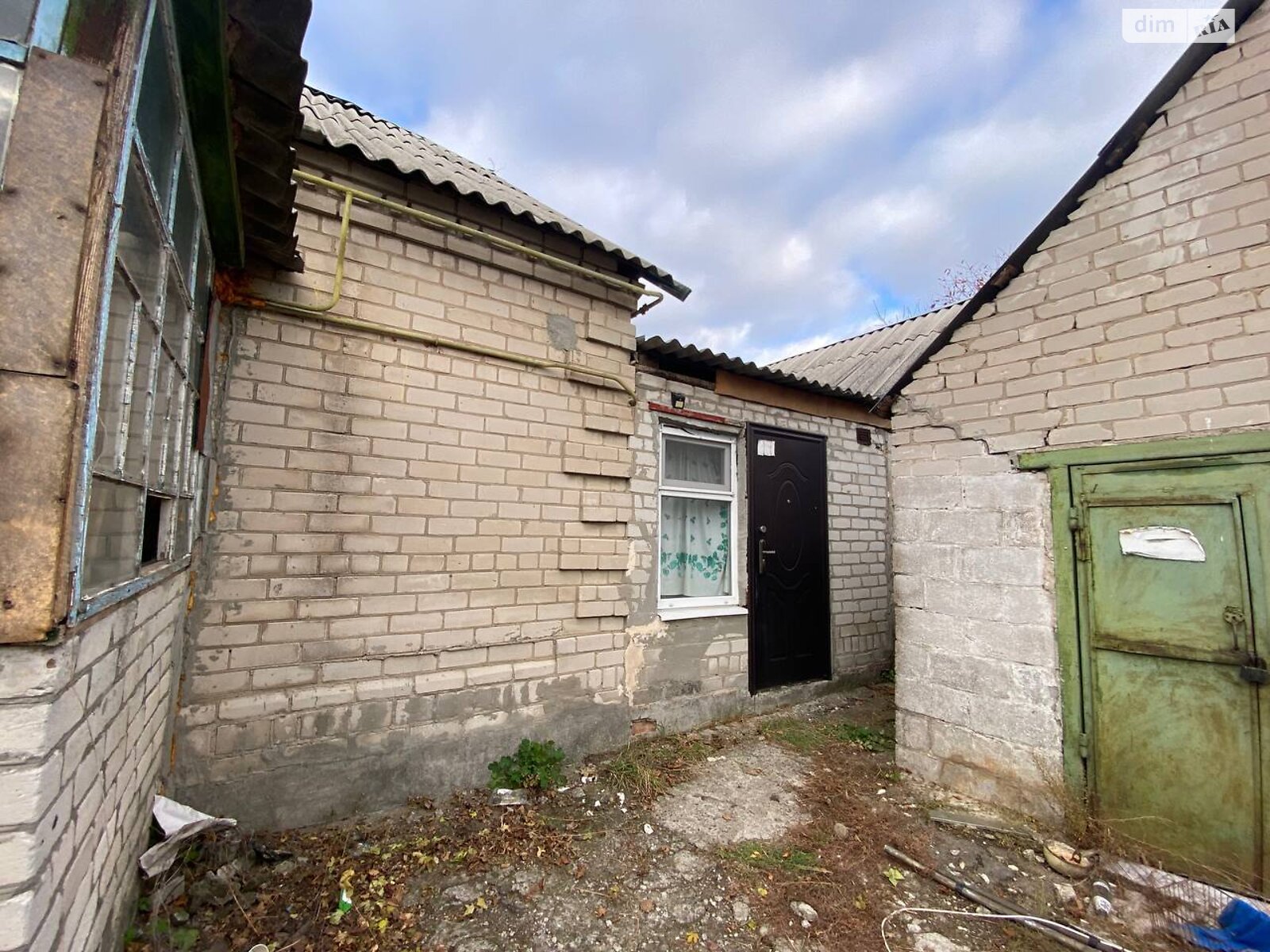 одноповерховий будинок з гаражем, 69.1 кв. м, кирпич. Продаж у Олександрівці фото 1 одноповерховий будинок з гаражем, 69.1 кв. м, кирпич. Продаж у Олександрівці фото 1