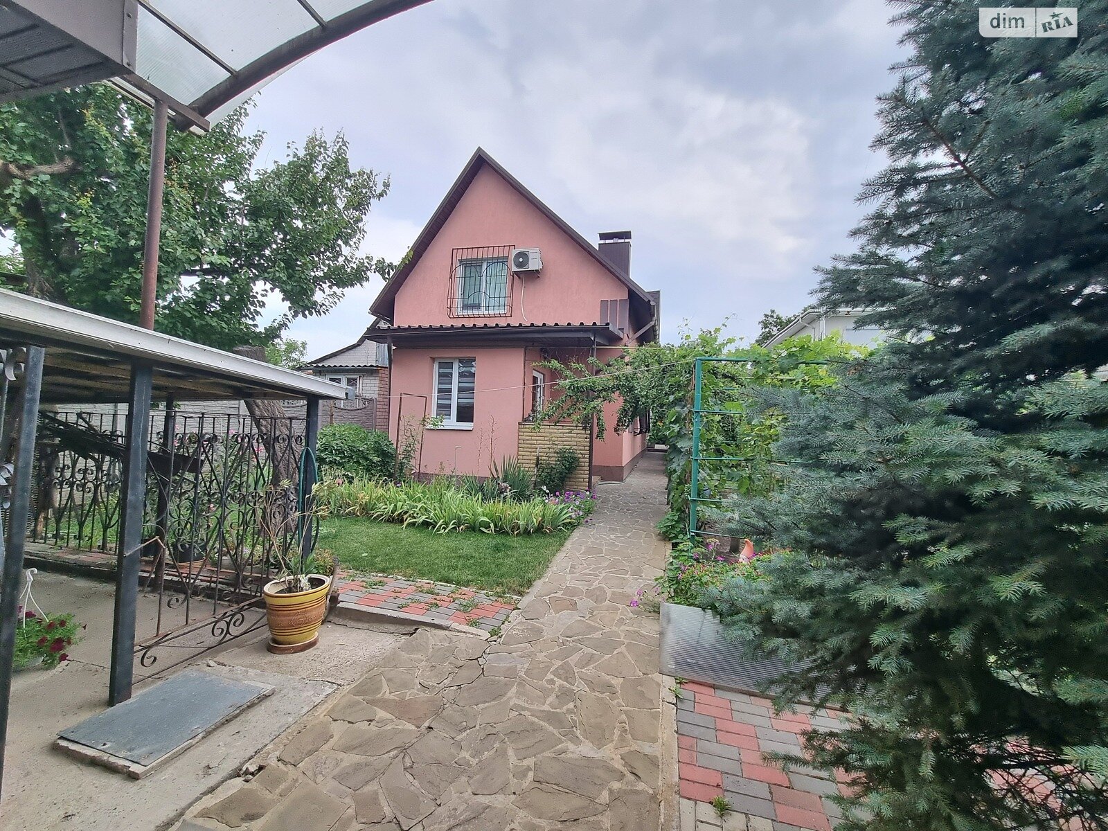 двухэтажный дом, 150 кв. м, кирпич. Продажа в Александровке фото 1 двухэтажный дом, 150 кв. м, кирпич. Продажа в Александровке фото 1