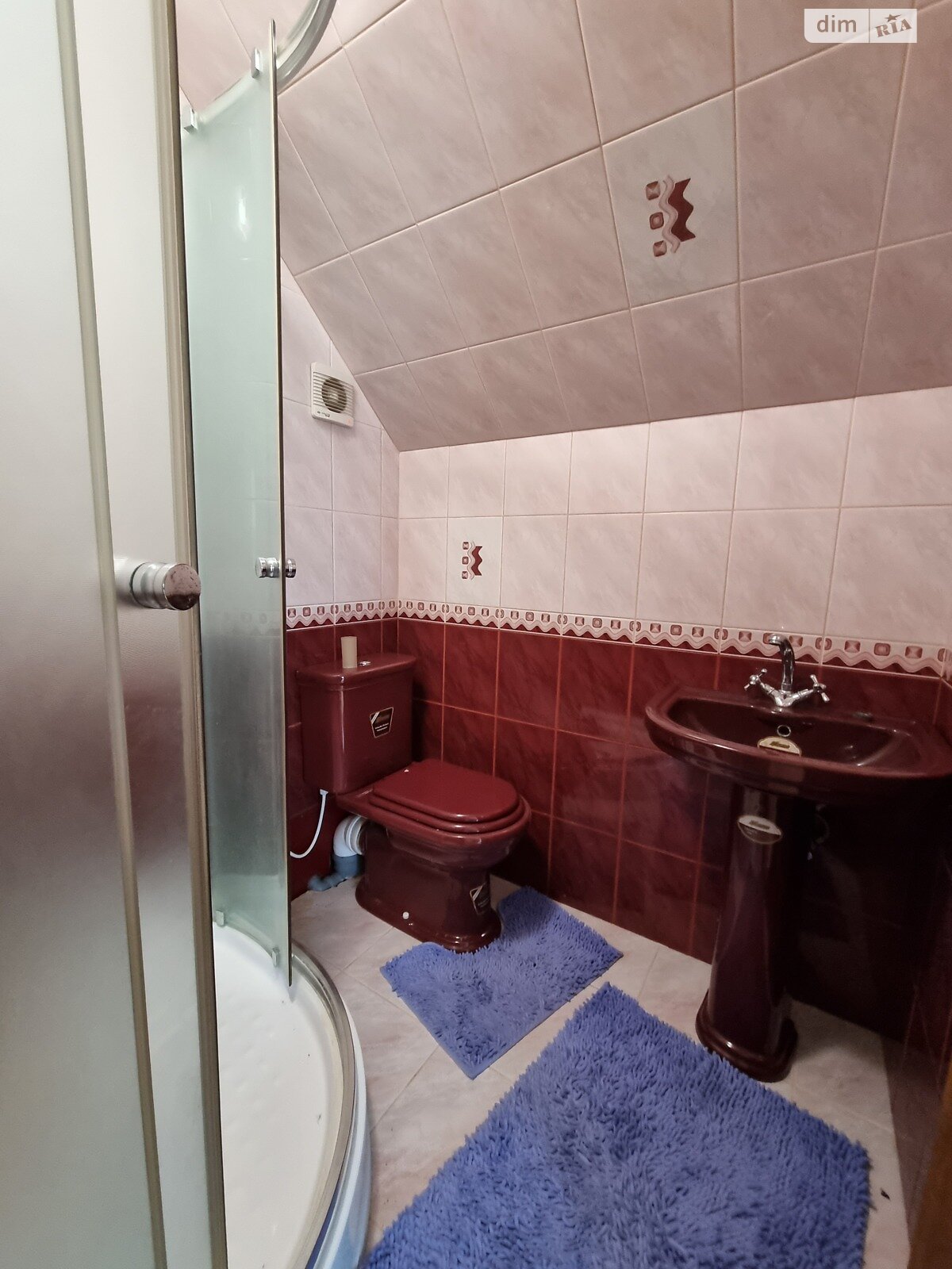 двухэтажный дом, 150 кв. м, кирпич. Продажа в Александровке фото 1 двухэтажный дом, 150 кв. м, кирпич. Продажа в Александровке фото 1