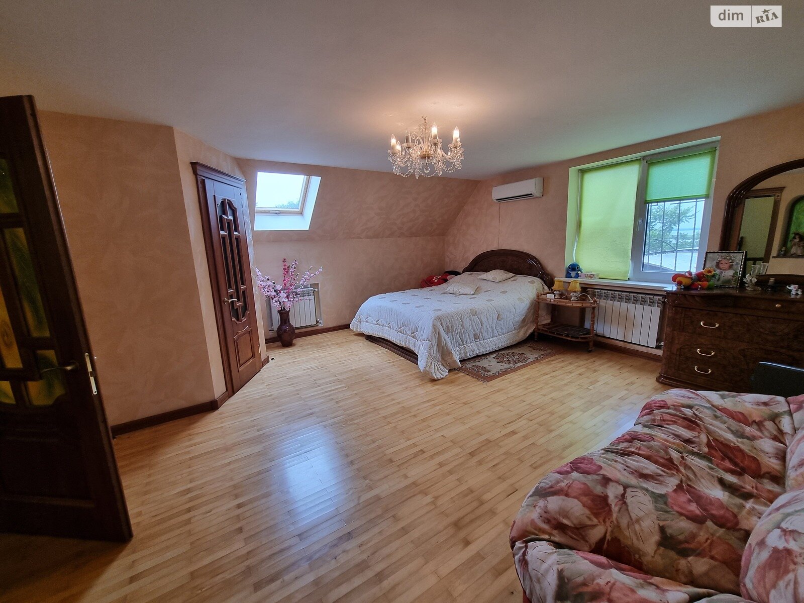 двухэтажный дом, 150 кв. м, кирпич. Продажа в Александровке фото 1 двухэтажный дом, 150 кв. м, кирпич. Продажа в Александровке фото 1