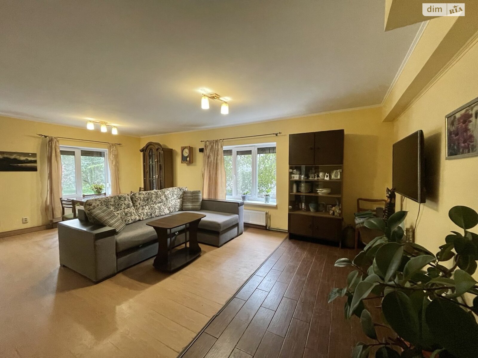 двухэтажный дом, 145.7 кв. м, кирпич. Продажа в Александровке фото 1