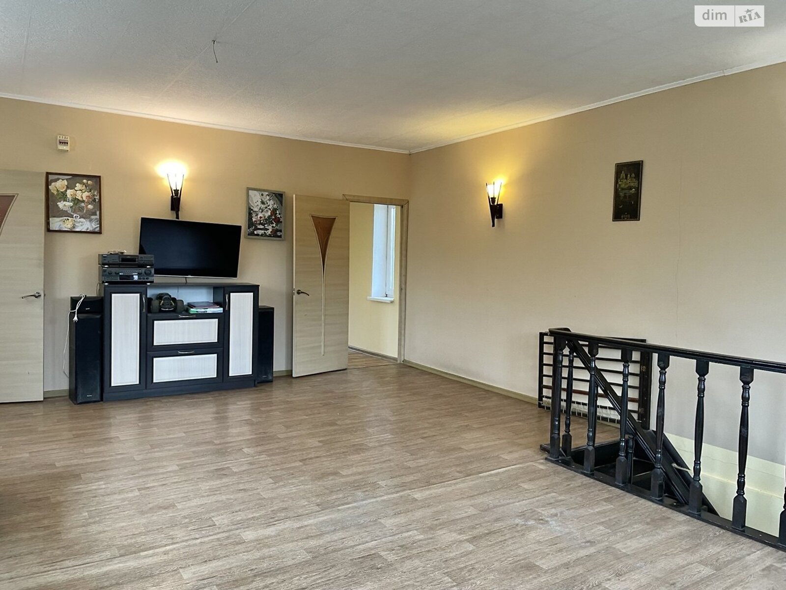 двухэтажный дом, 145.7 кв. м, кирпич. Продажа в Александровке фото 1