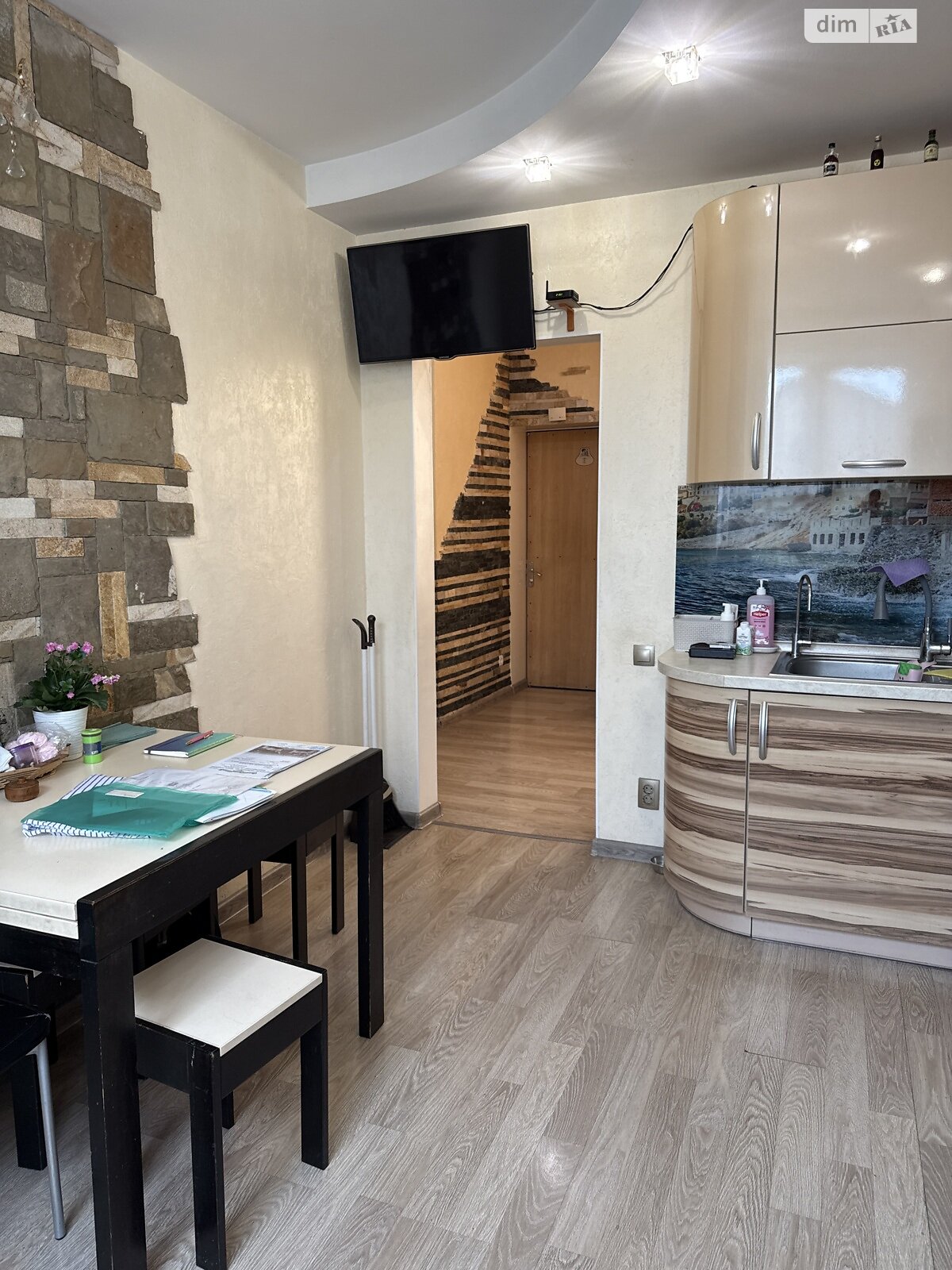 двоповерховий будинок з балконом, 105 кв. м, цегла. Продаж у Олександрівці фото 1 двоповерховий будинок з балконом, 105 кв. м, цегла. Продаж у Олександрівці фото 1