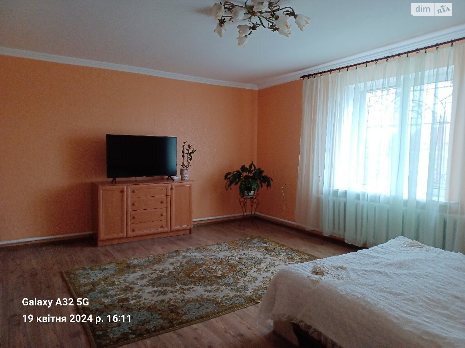 двухэтажный дом, 311 кв. м, кирпич. Продажа в Александровке фото 1