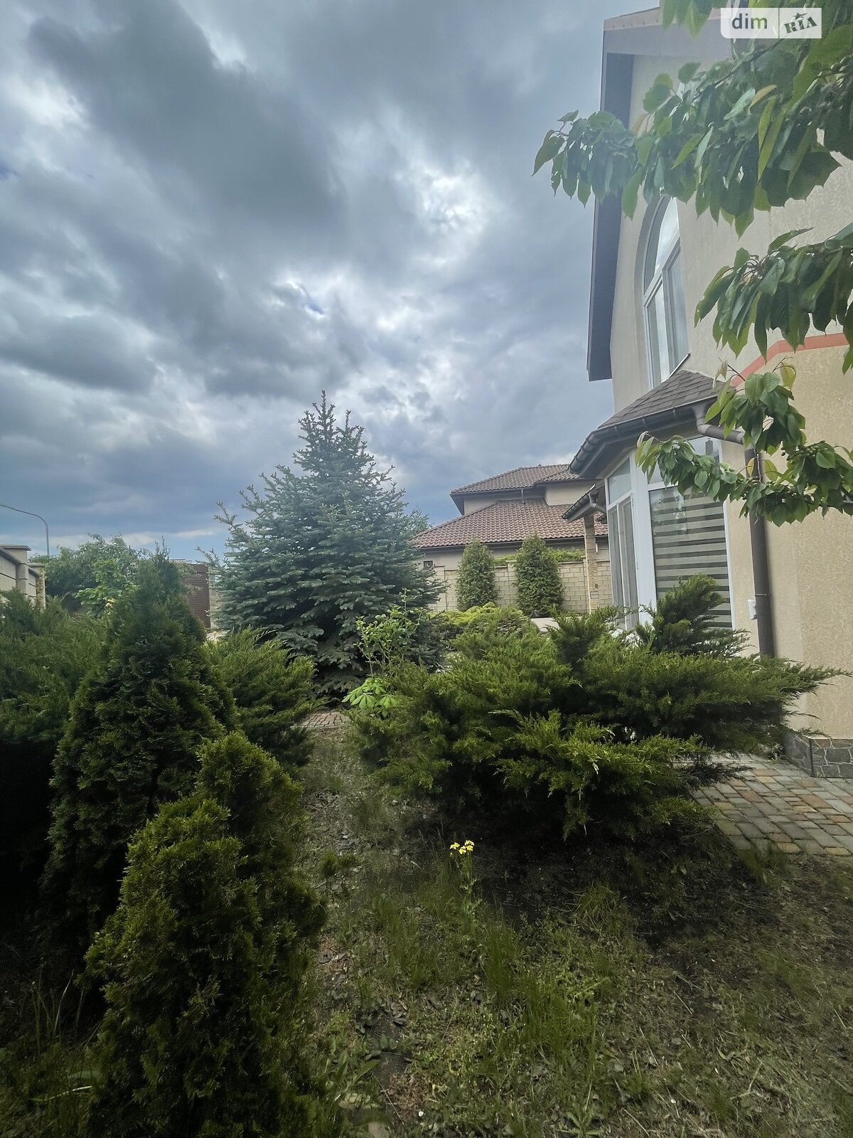двухэтажный дом с верандой, 182.6 кв. м, кирпич. Продажа в Александровке фото 1 двухэтажный дом с верандой, 182.6 кв. м, кирпич. Продажа в Александровке фото 1