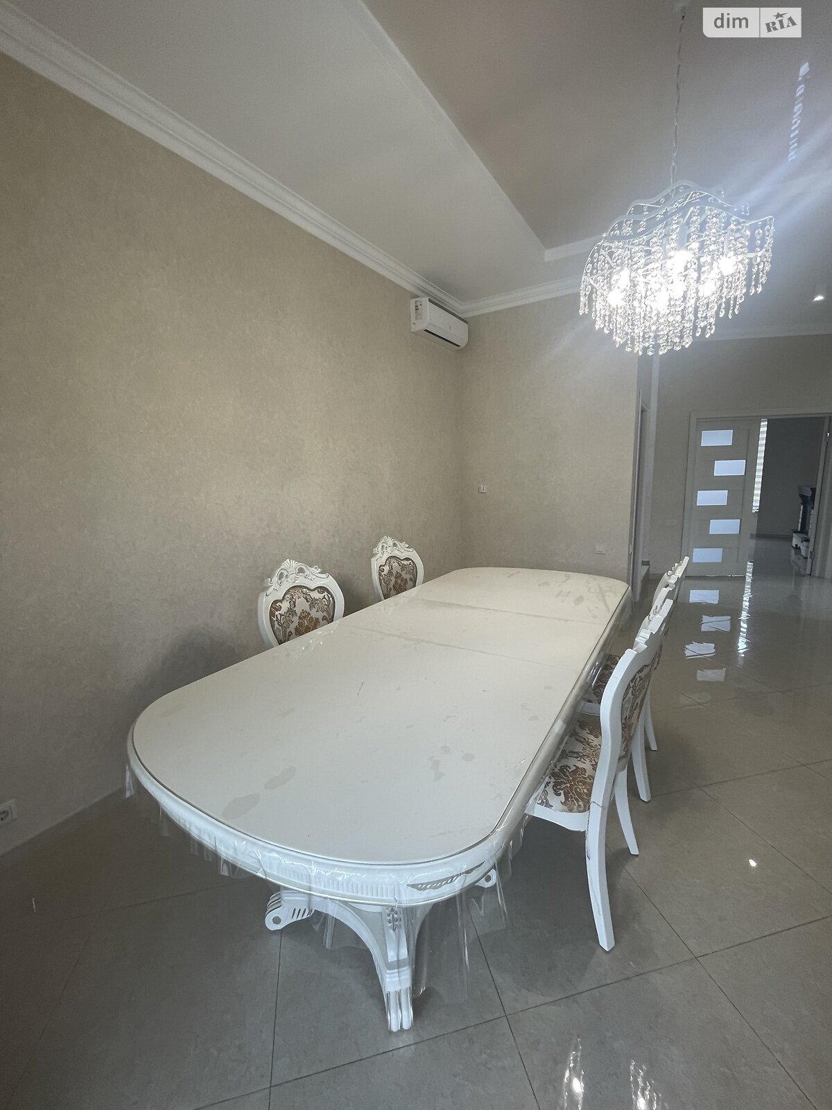двухэтажный дом с верандой, 182.6 кв. м, кирпич. Продажа в Александровке фото 1 двухэтажный дом с верандой, 182.6 кв. м, кирпич. Продажа в Александровке фото 1
