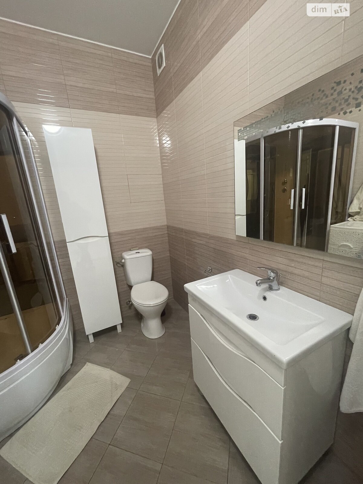 двухэтажный дом с верандой, 182.6 кв. м, кирпич. Продажа в Александровке фото 1 двухэтажный дом с верандой, 182.6 кв. м, кирпич. Продажа в Александровке фото 1