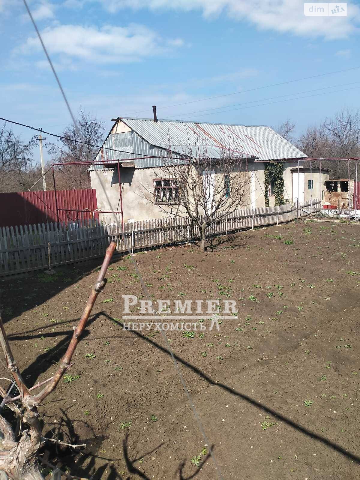 двухэтажный дом с балконом, 112 кв. м, кирпич. Продажа в Александровке фото 1 двухэтажный дом с балконом, 112 кв. м, кирпич. Продажа в Александровке фото 1