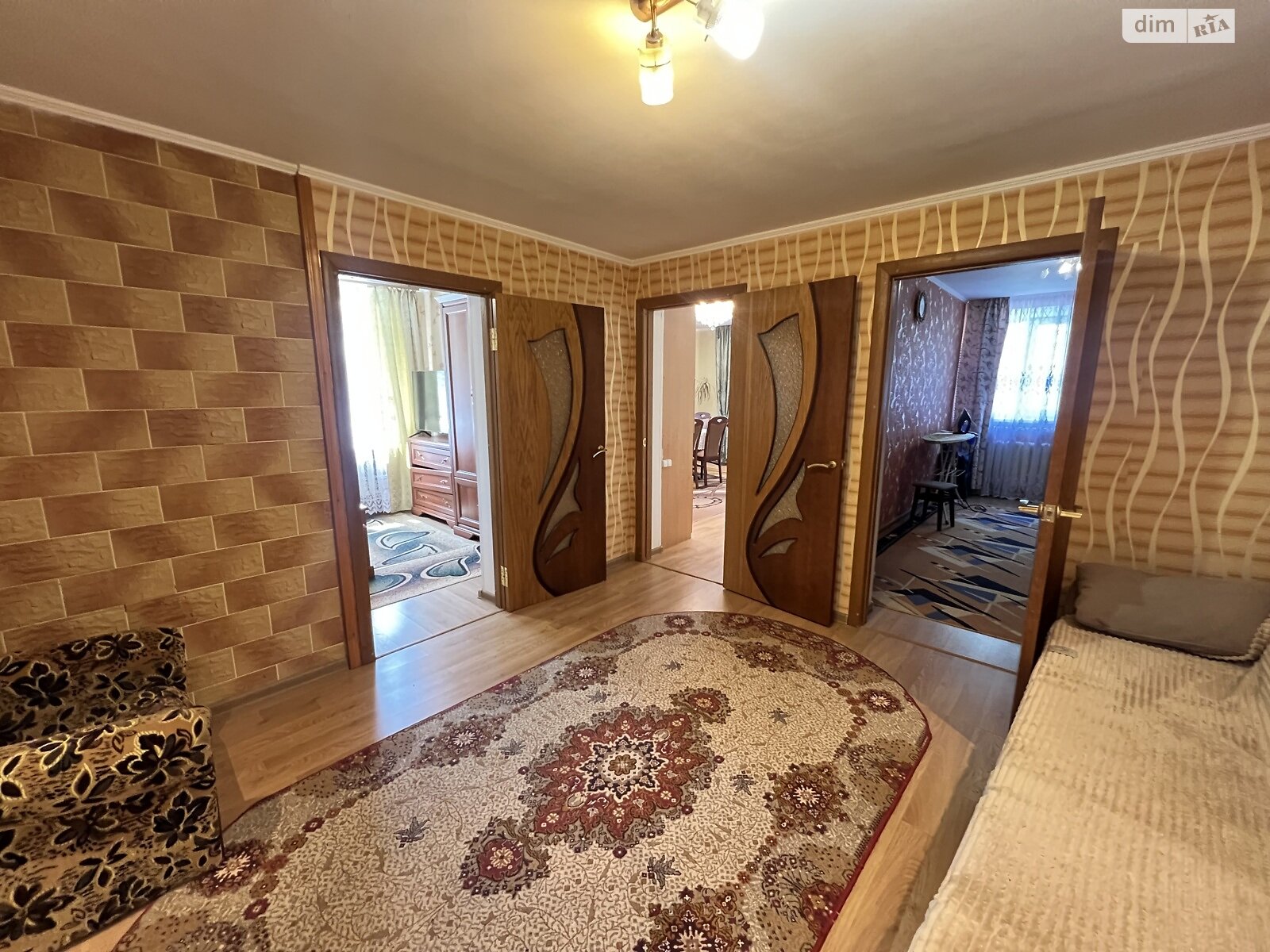 одноэтажный дом, 100 кв. м, кирпич. Продажа в Александровке фото 1 одноэтажный дом, 100 кв. м, кирпич. Продажа в Александровке фото 1