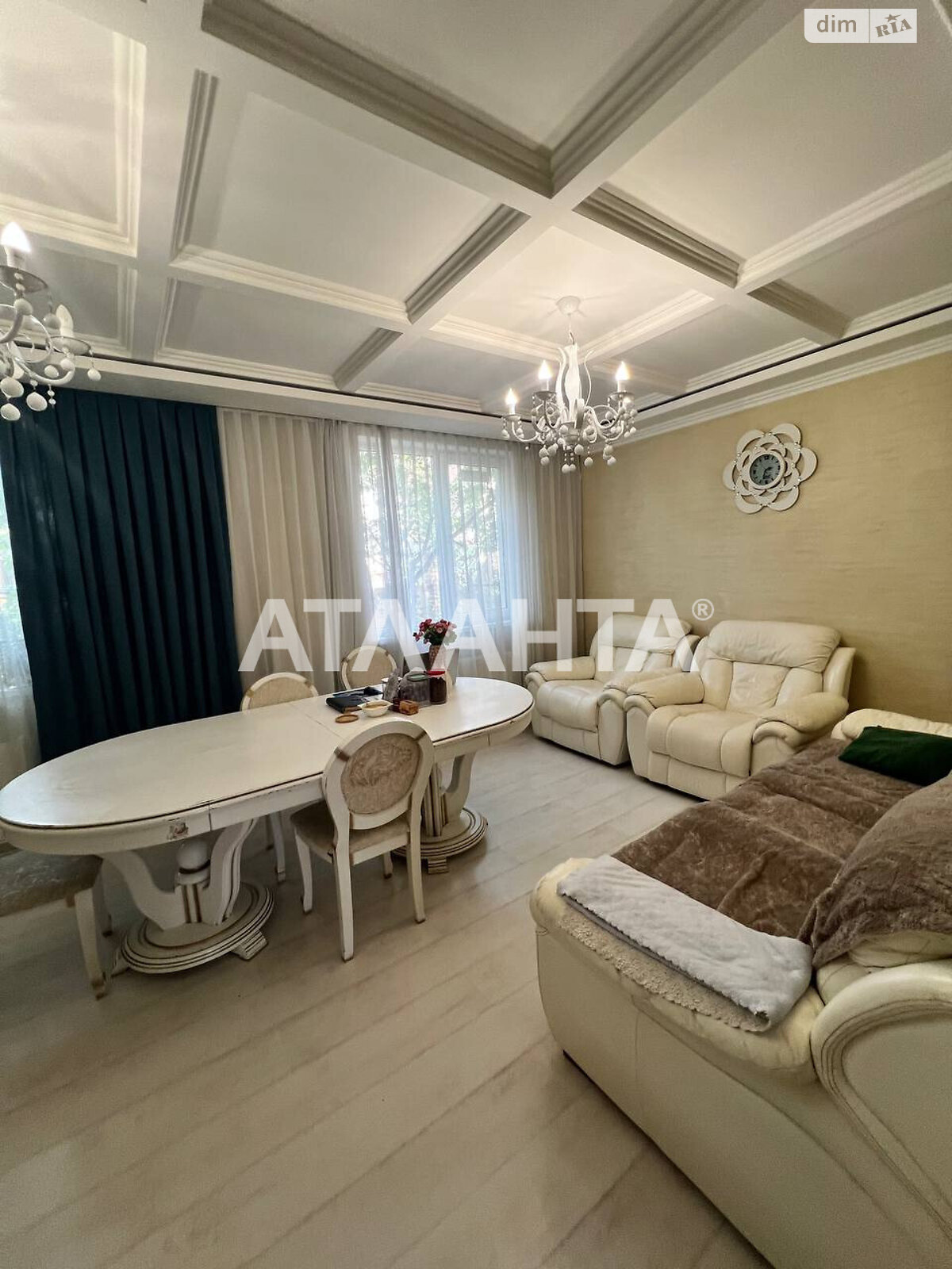 двухэтажный дом беседка, 120 кв. м, кирпич. Продажа в Авангарде фото 1 двухэтажный дом беседка, 120 кв. м, кирпич. Продажа в Авангарде фото 1