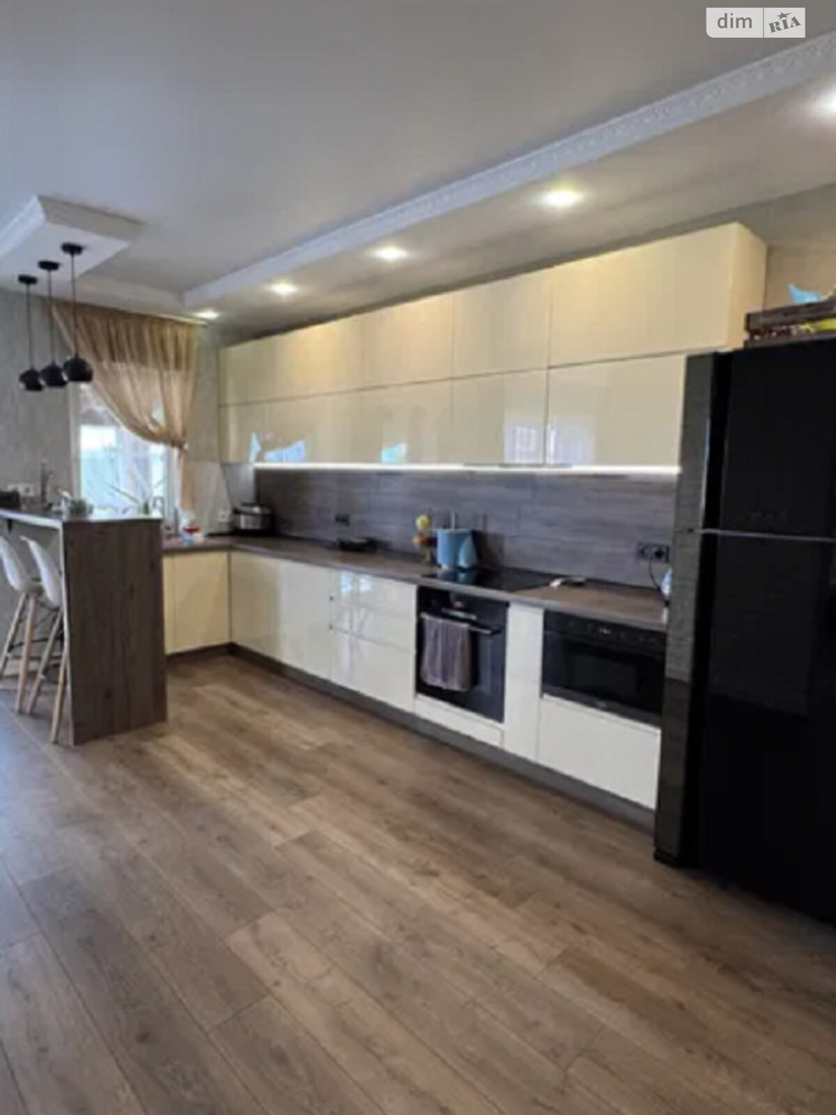 двоповерховий будинок з опаленням, 140 кв. м, кирпич. Продаж у Авангарді фото 1 двоповерховий будинок з опаленням, 140 кв. м, кирпич. Продаж у Авангарді фото 1