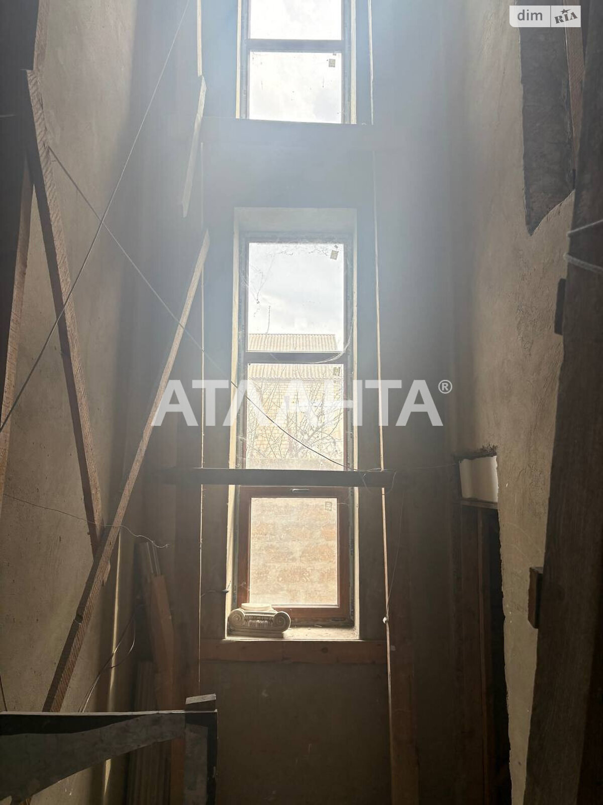 четырехэтажный дом беседка, 450 кв. м, ракушечник (ракушняк). Продажа в Авангарде фото 1 четырехэтажный дом беседка, 450 кв. м, ракушечник (ракушняк). Продажа в Авангарде фото 1
