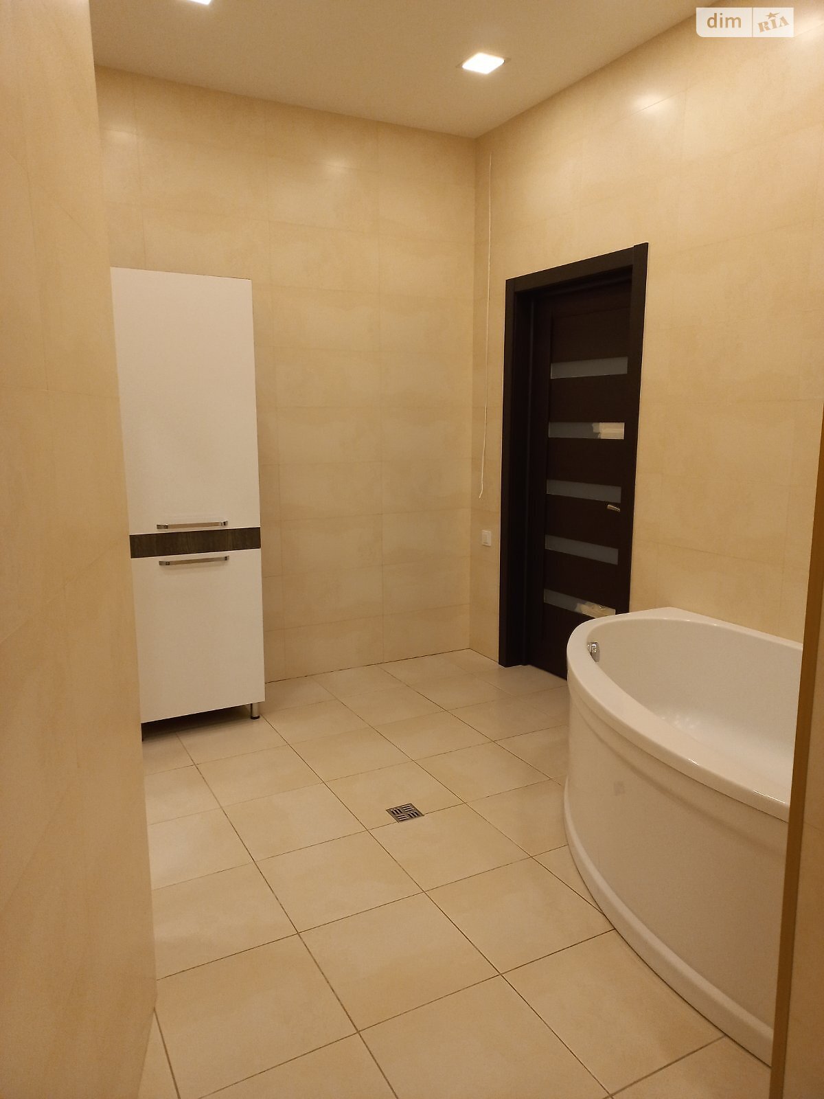 двухэтажный дом с мебелью, 130 кв. м, кирпич. Продажа в Бабаях фото 1 двухэтажный дом с мебелью, 130 кв. м, кирпич. Продажа в Бабаях фото 1