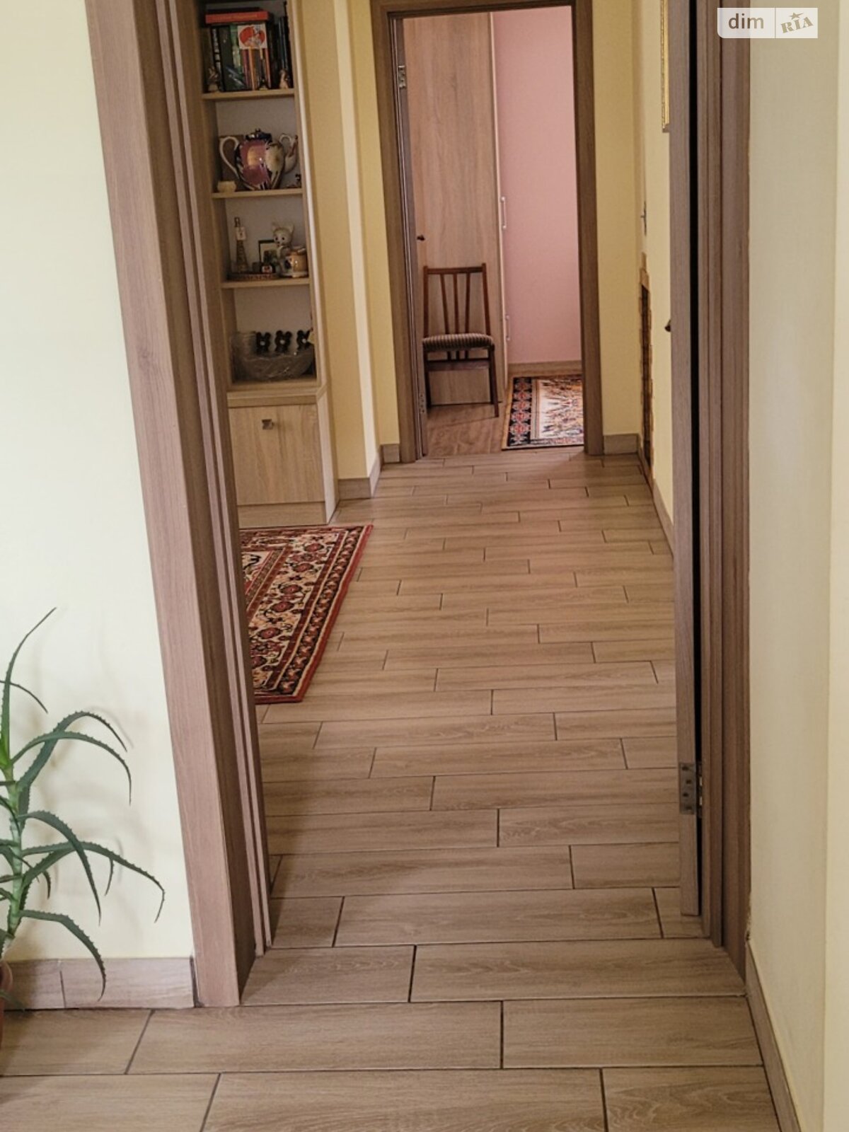 одноэтажный дом с гаражом, 80 кв. м, кирпич. Продажа в Бабиным фото 1 одноэтажный дом с гаражом, 80 кв. м, кирпич. Продажа в Бабиным фото 1