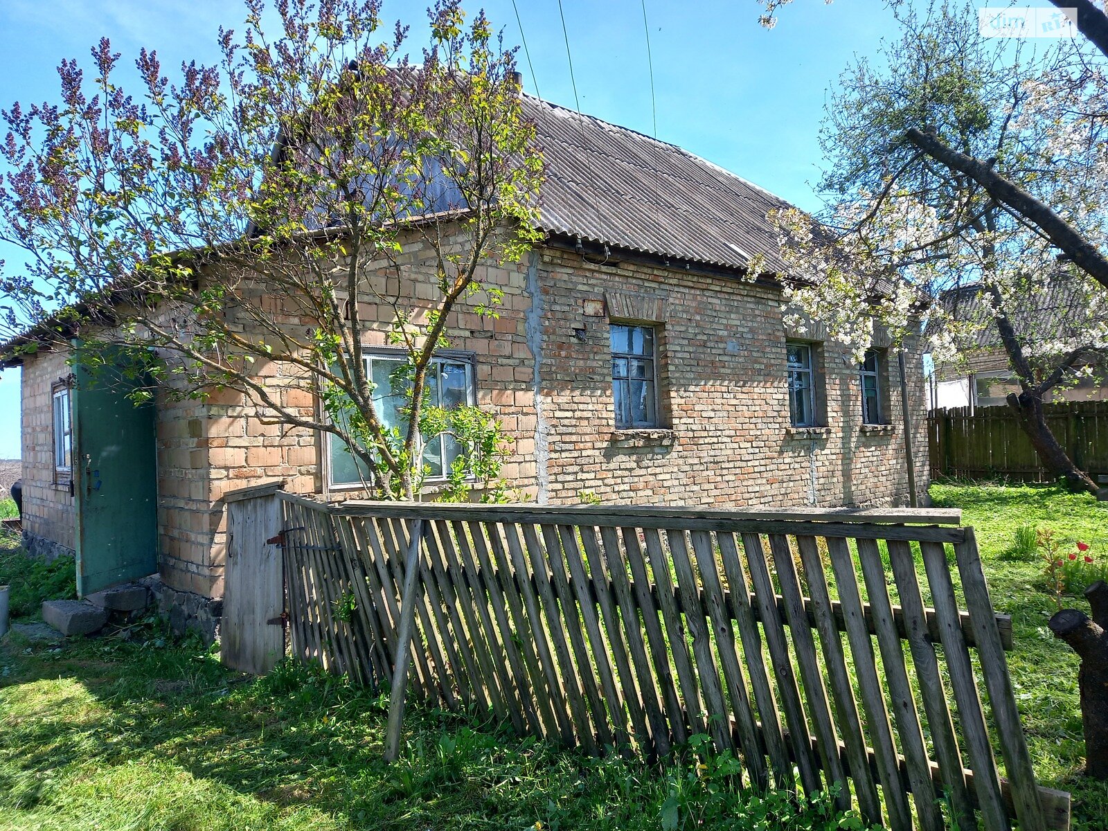 одноэтажный дом с верандой, 70.1 кв. м, кирпич. Продажа в Бабинцам фото 1