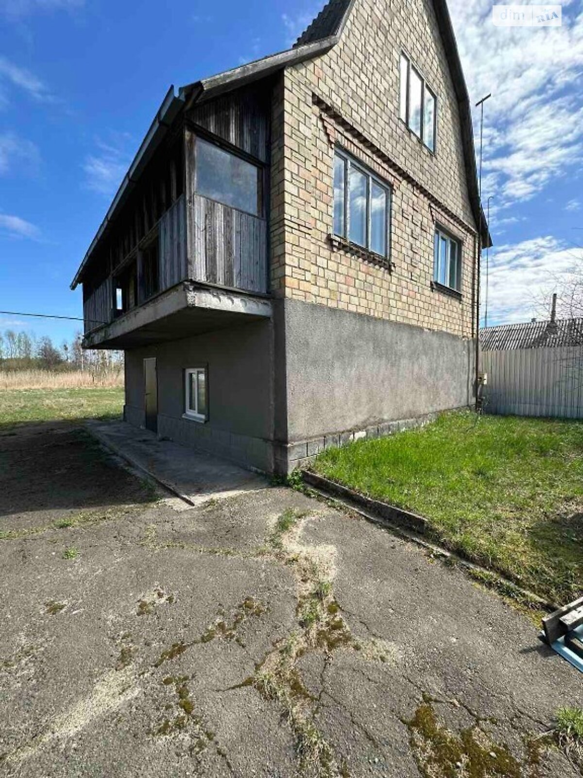 двухэтажный дом, 152 кв. м, кирпич. Продажа в Бабинцам фото 1