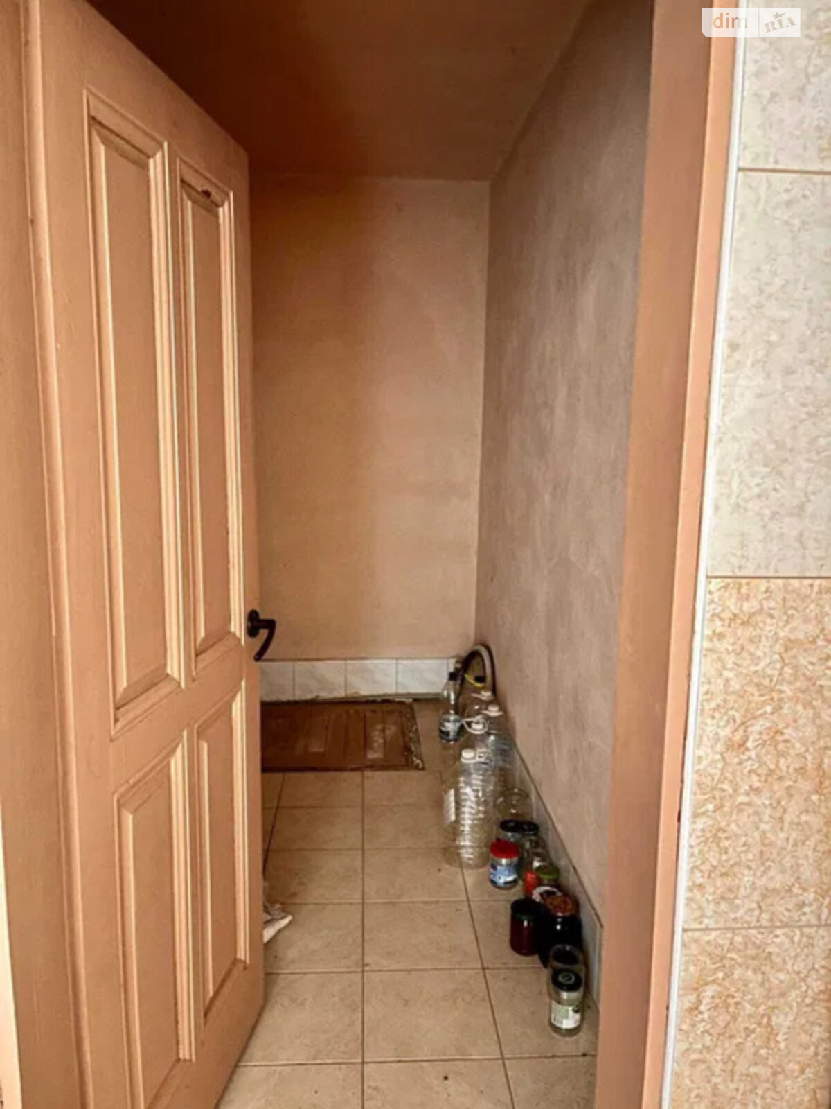 двухэтажный дом с гаражом, 150 кв. м, кирпич. Продажа в Бабухове фото 1