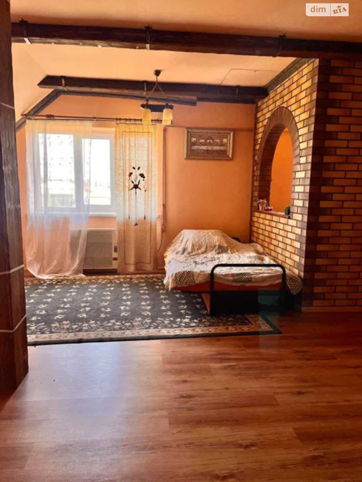 двухэтажный дом с гаражом, 150 кв. м, кирпич. Продажа в Бабухове фото 1