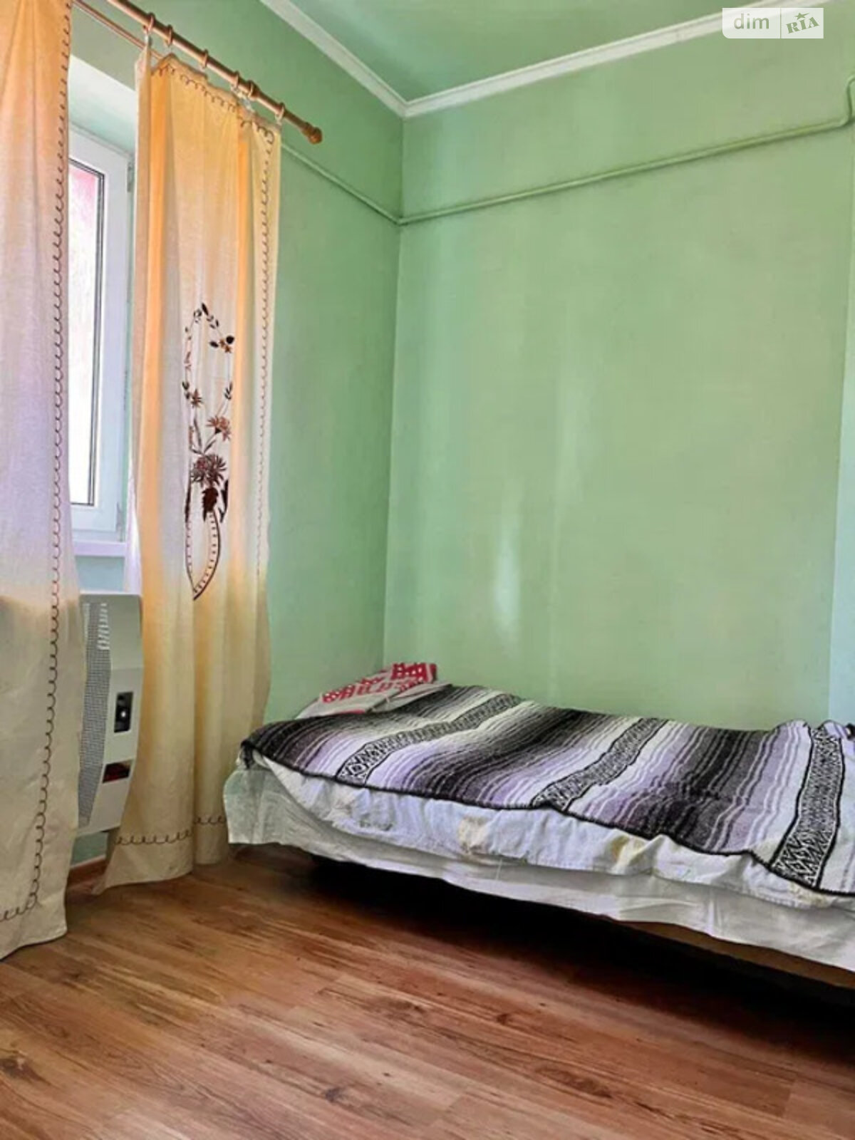 двухэтажный дом с гаражом, 150 кв. м, кирпич. Продажа в Бабухове фото 1